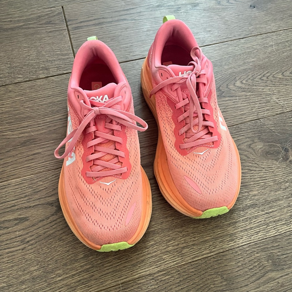 Hoka Bondi 8 Running Shoes